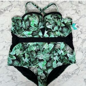 Torrid NWT One Piece Swimsuit